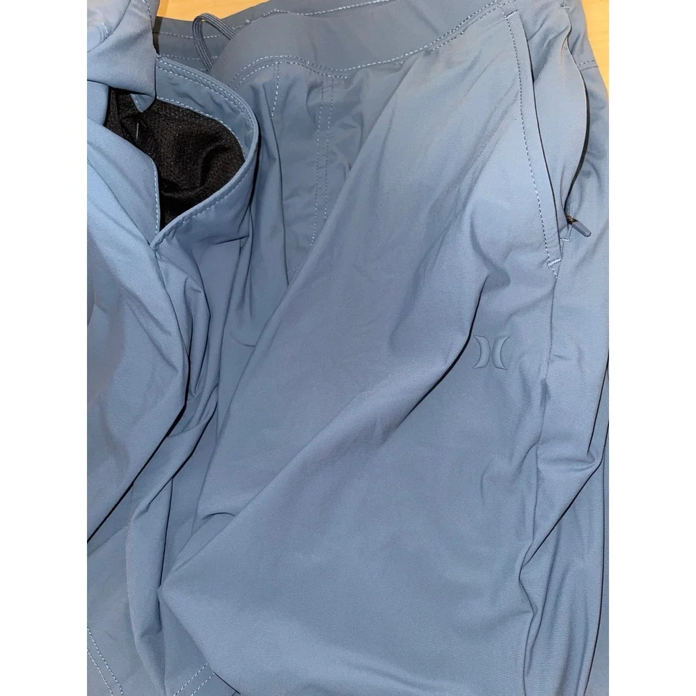 Hurley Mens Hybrid Shorts Blue Mesh Lined Zipper Pockets HFA25VMB-18900 Medium